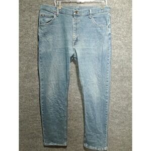 Wrangler Premium Quality Jeans Mens 36x32 Light Wash Denim Comfort Fit